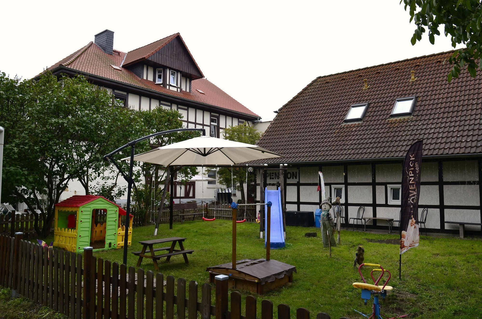 Pension Am Stadtrand Zerbst Екстериор снимка